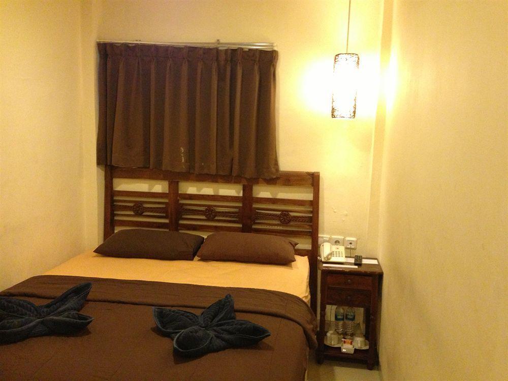 קוטה לומבוק Guest House Matahari מראה חיצוני תמונה