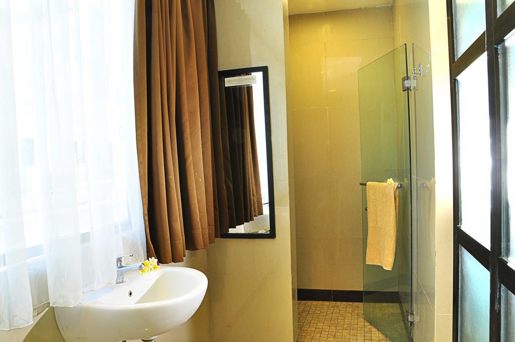 קוטה לומבוק Guest House Matahari מראה חיצוני תמונה